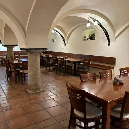 Pensión U Lyzare 3*